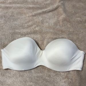 Victoria’s Secret Strapless Bra